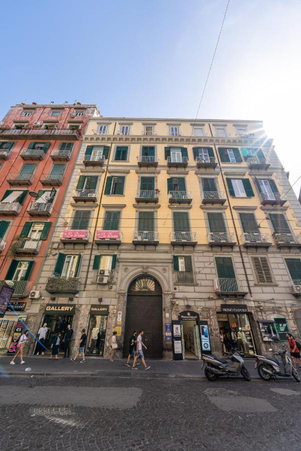 Appartamento Via Toledo 55 - Palazzo Della Porta Napoli Eksteriør billede